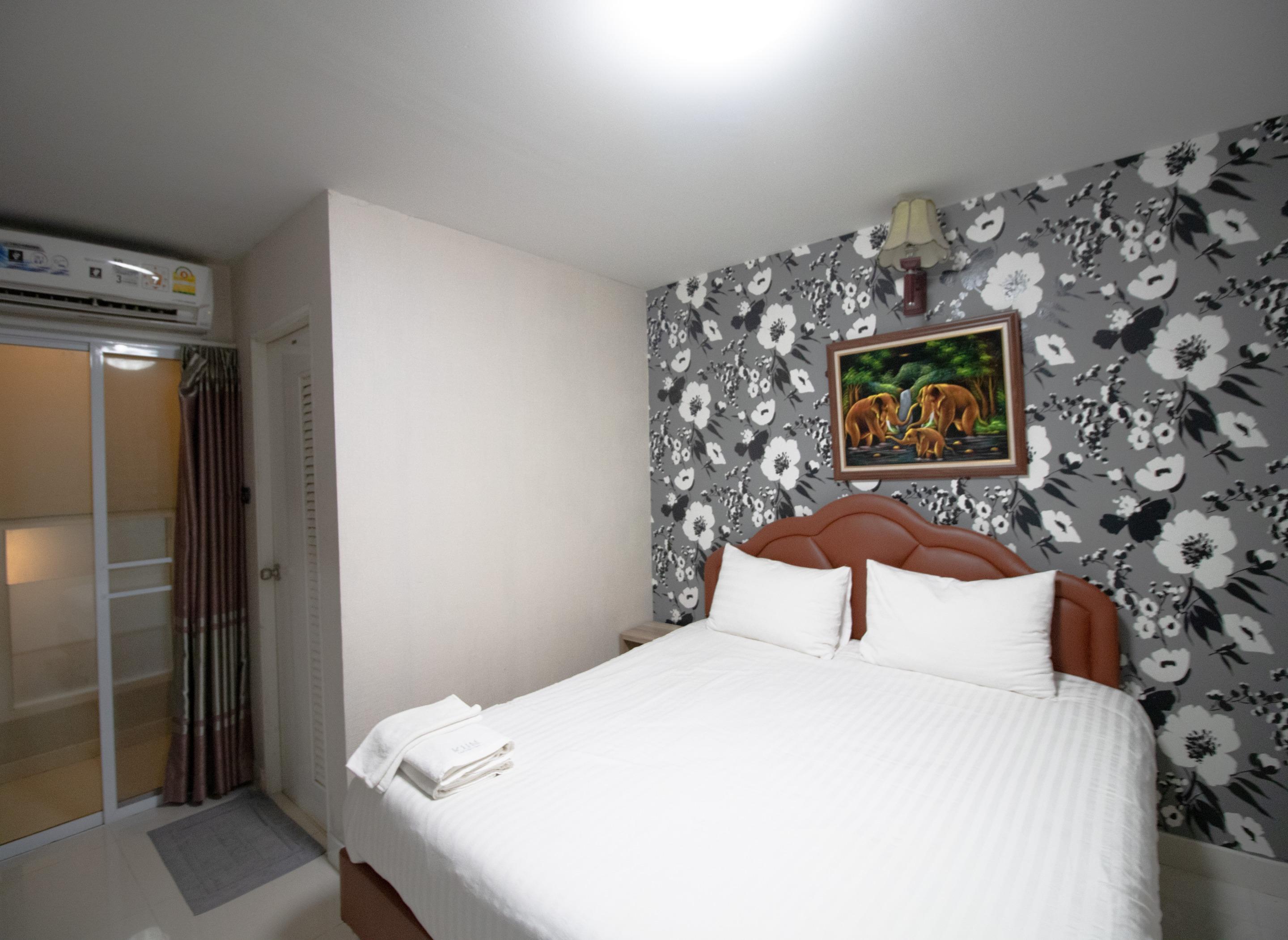 Kun Hotel Nakhonratchasima Buitenkant foto