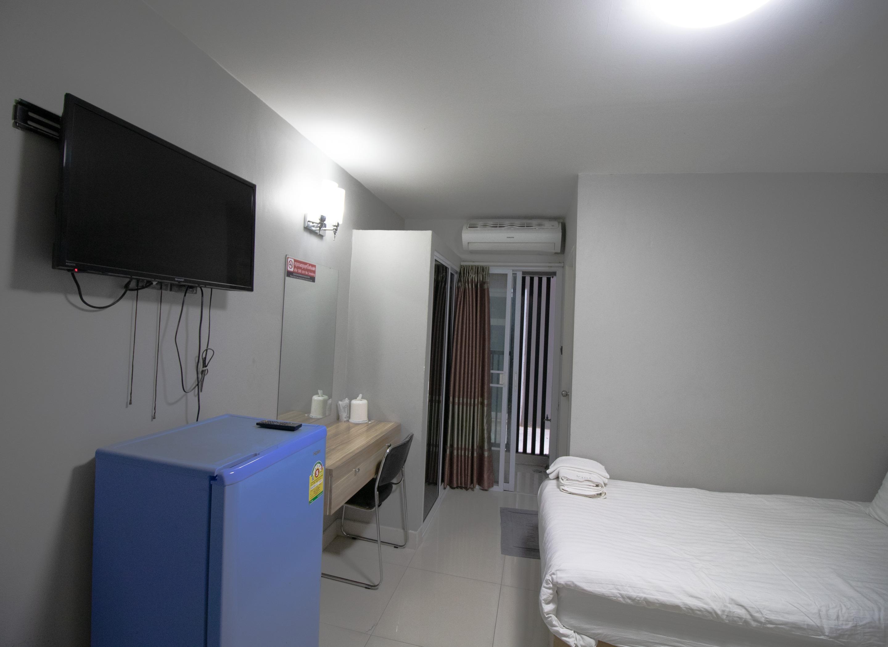 Kun Hotel Nakhonratchasima Buitenkant foto