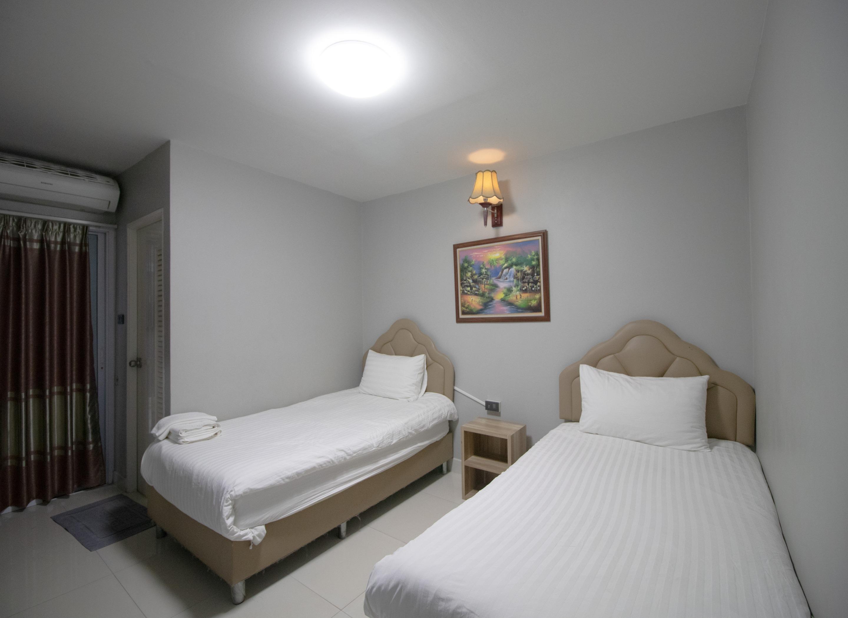 Kun Hotel Nakhonratchasima Buitenkant foto
