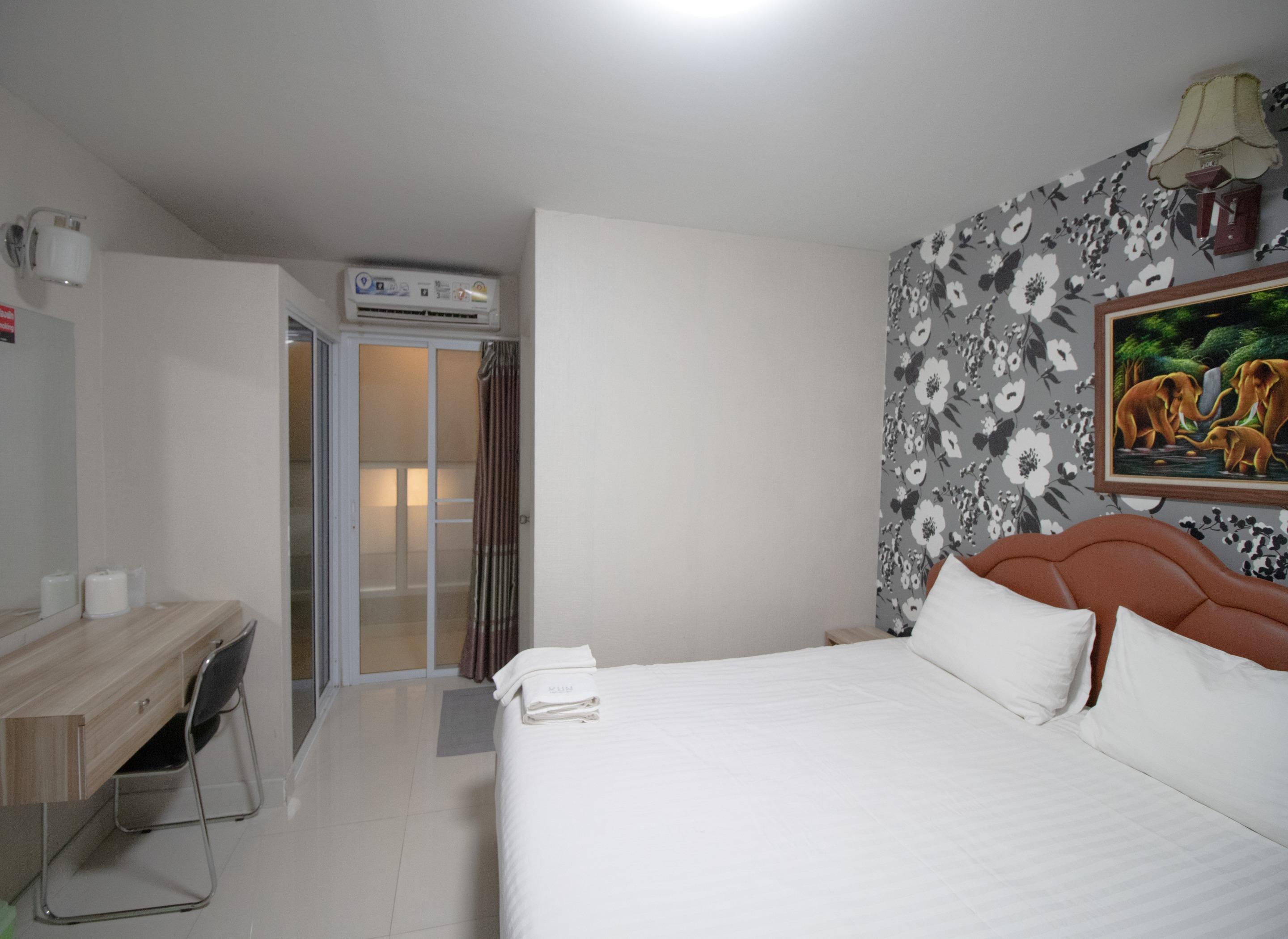 Kun Hotel Nakhonratchasima Buitenkant foto