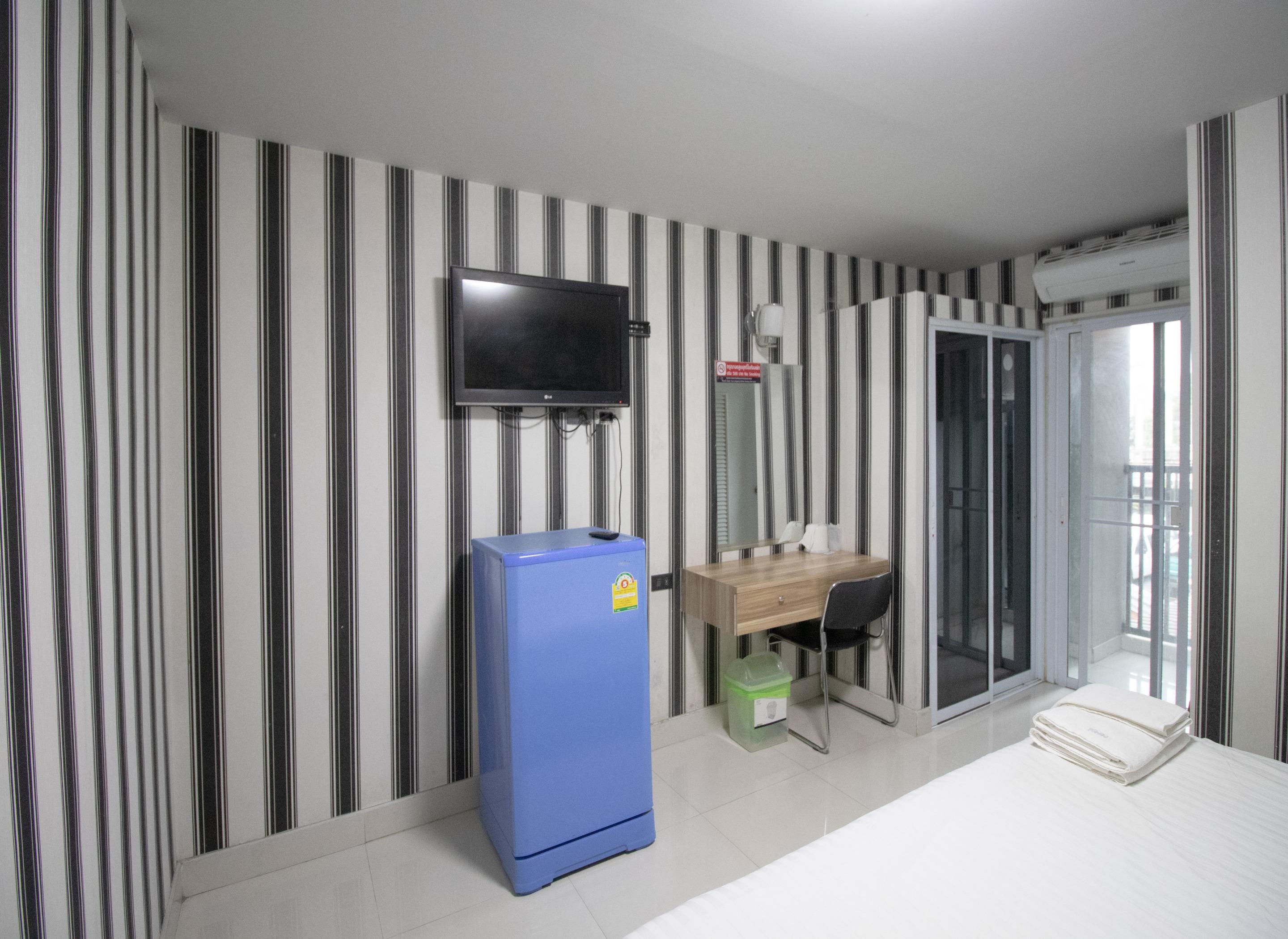 Kun Hotel Nakhonratchasima Buitenkant foto